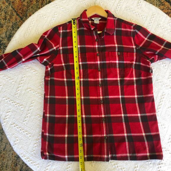 Duluth Trading Co Red Plaid Flannel Shirt M 100% Cotton Vented Workwear Outdoor - Picture 8 of 9